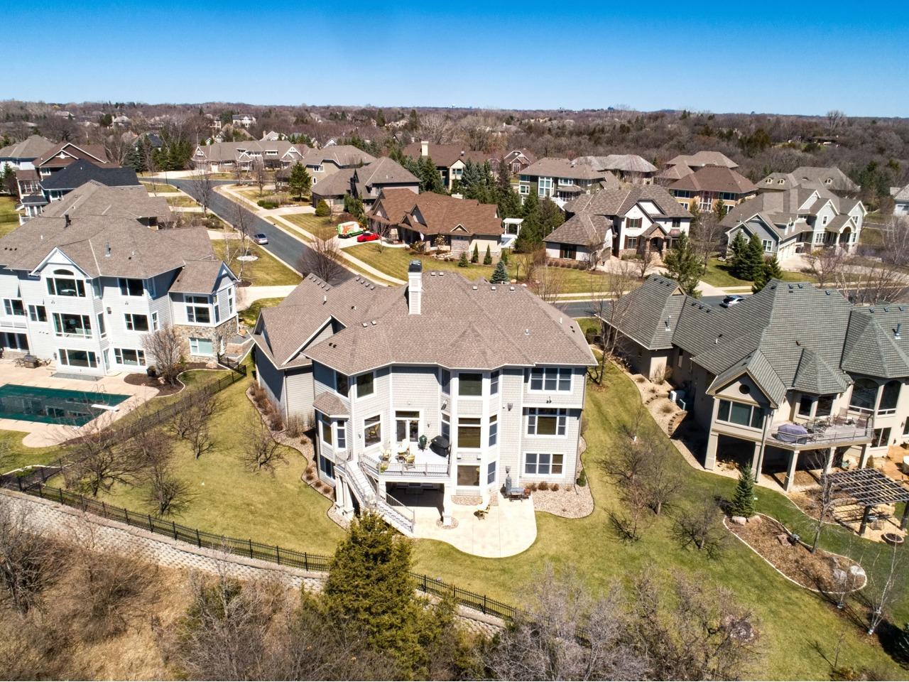 10689 Sonoma Ridge Eden Prairie, MN 55347 - Photo 53 of 64