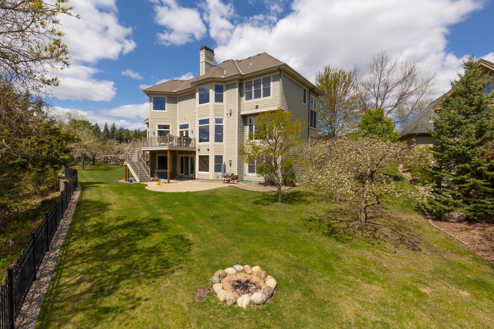 10689 Sonoma Ridge Eden Prairie, MN 55347 - Photo 54 of 64