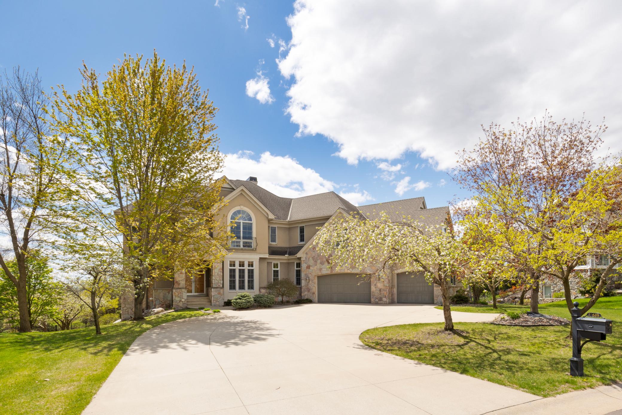 10689 Sonoma Ridge Eden Prairie, MN 55347 - Photo 60 of 64