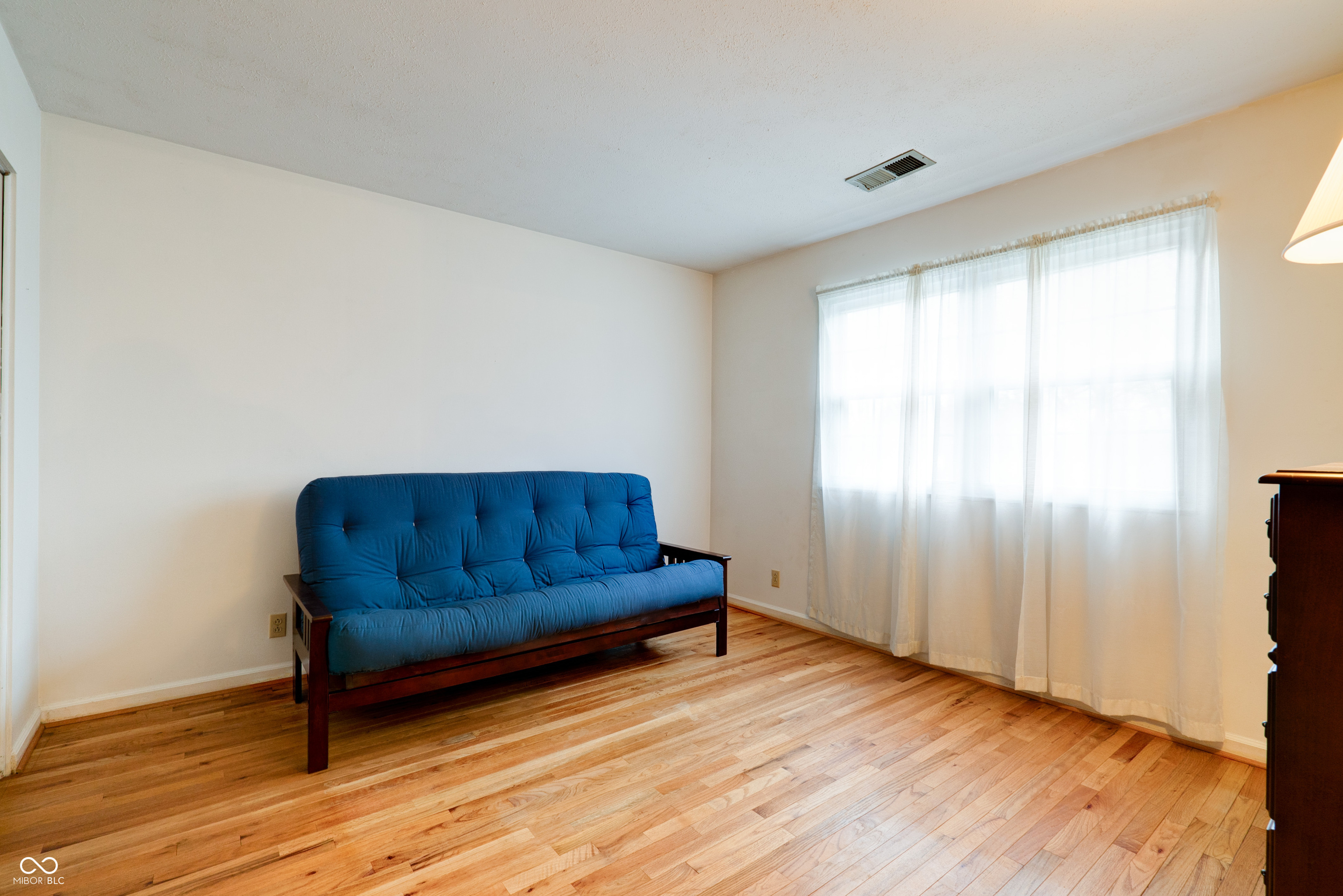 8151 Taunton Road Indianapolis, IN 46260 - Photo 18 of 37 Gallery Image 18