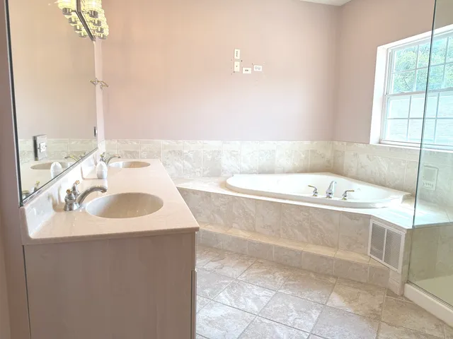 $419,900 | 1136 Park Place, Bellwood, IL 60104