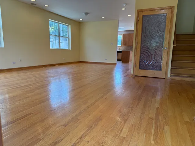 $419,900 | 1136 Park Place, Bellwood, IL 60104