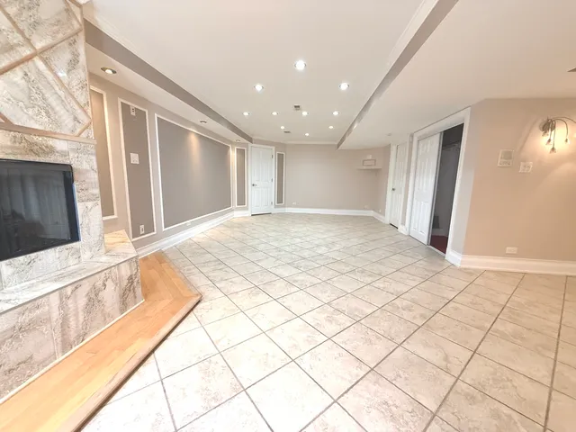 $419,900 | 1136 Park Place, Bellwood, IL 60104