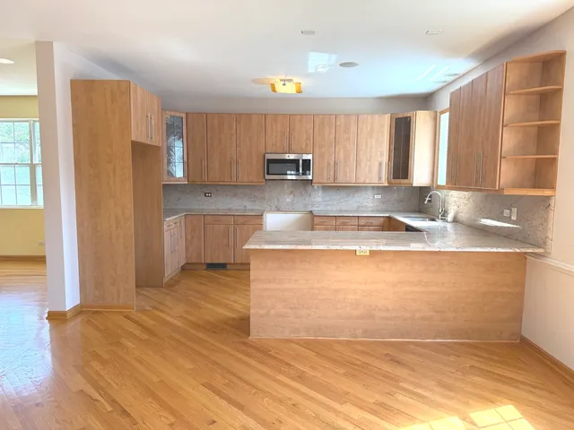 $419,900 | 1136 Park Place, Bellwood, IL 60104