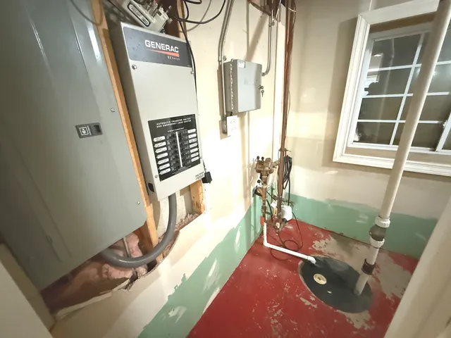 $419,900 | 1136 Park Place, Bellwood, IL 60104