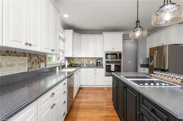 $875,000 | 8505 Case Ridge Drive, Oak Ridge, NC 27310