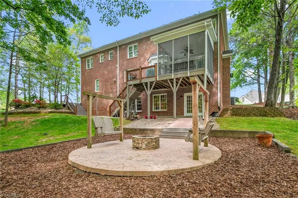 $875,000 | 8505 Case Ridge Drive, Oak Ridge, NC 27310
