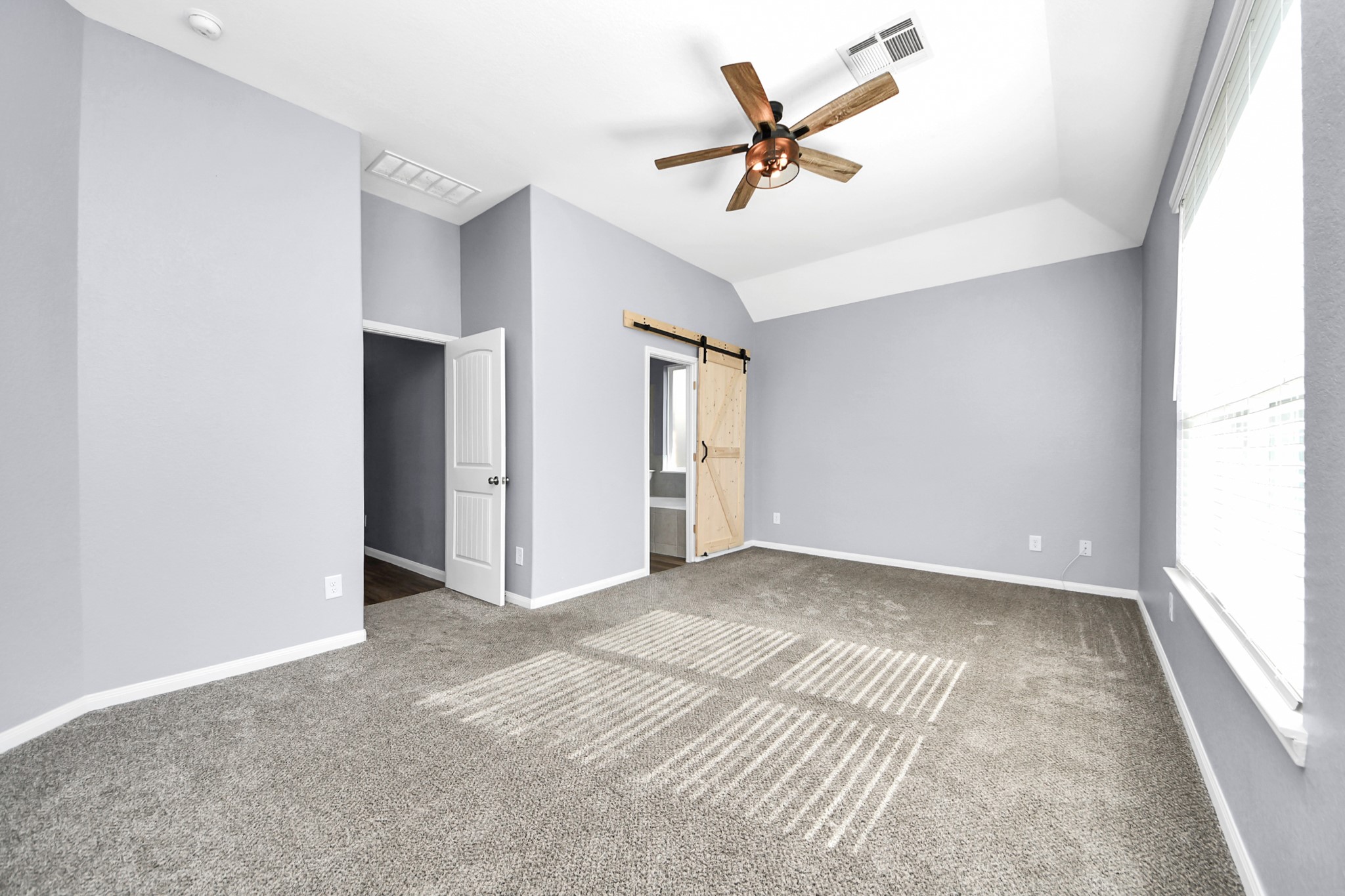 2335 Spring Hollow Drive Baytown, TX 77521 - Photo 16 of 36