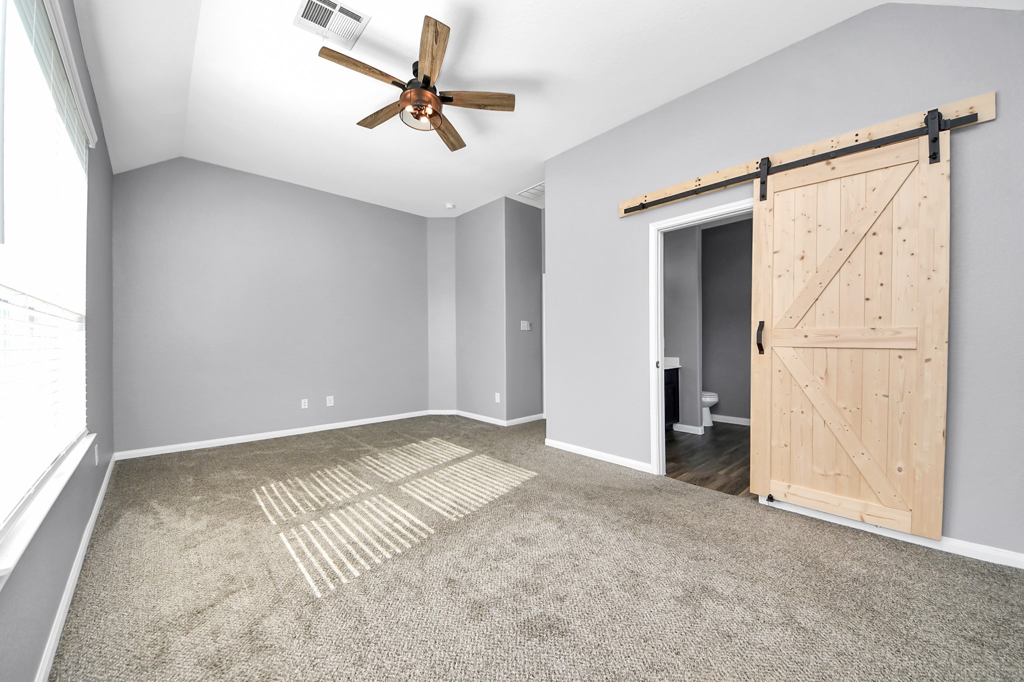 2335 Spring Hollow Drive Baytown, TX 77521 - Photo 17 of 36