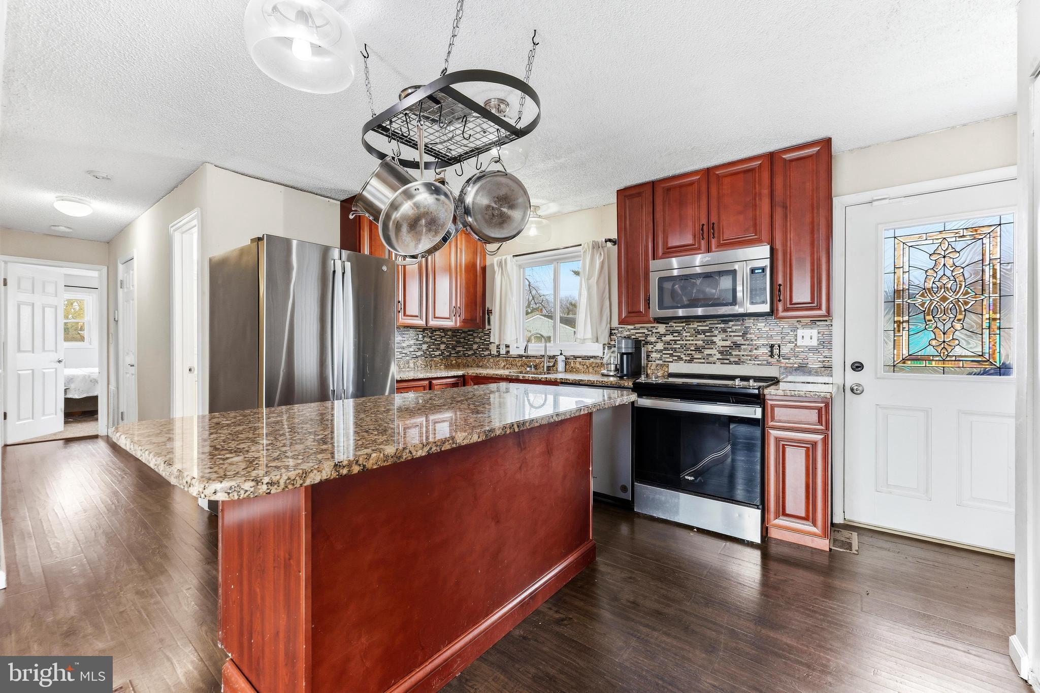 1106 Brashears Street Annapolis, MD 21403 - Photo 7 of 32