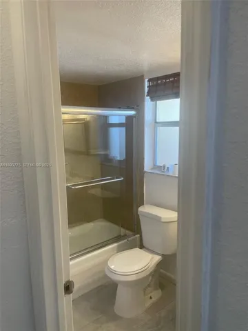 $1,450 | 8500 Sunrise Lakes Boulevard, Unit 106, Sunrise, FL 33322