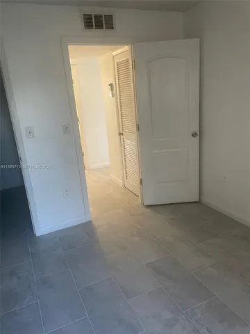 $1,450 | 8500 Sunrise Lakes Boulevard, Unit 106, Sunrise, FL 33322