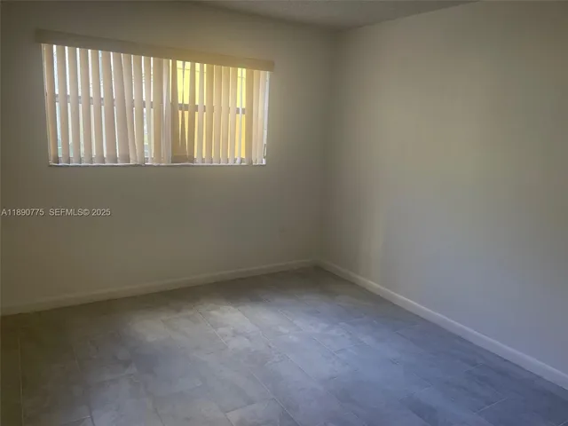 $1,450 | 8500 Sunrise Lakes Boulevard, Unit 106, Sunrise, FL 33322