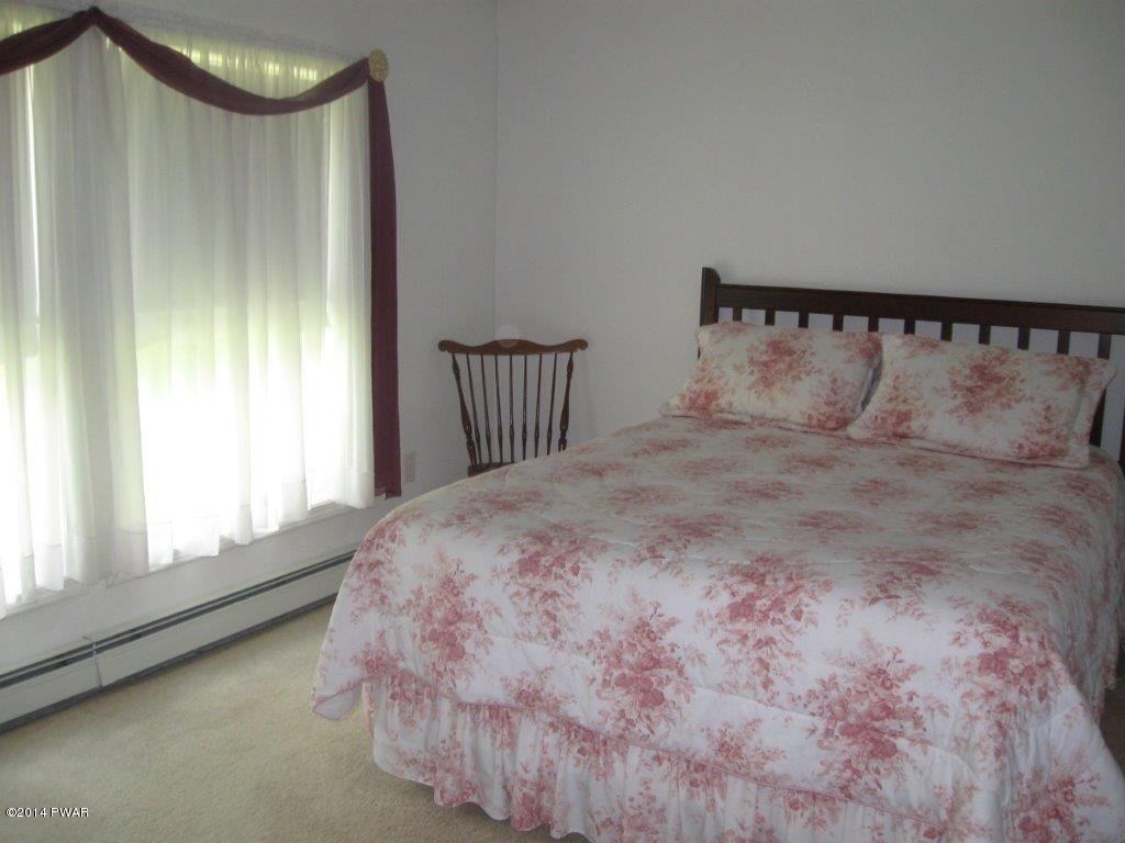 341 Butternut Road Newfoundland, PA 18445 - Photo 19 of 29