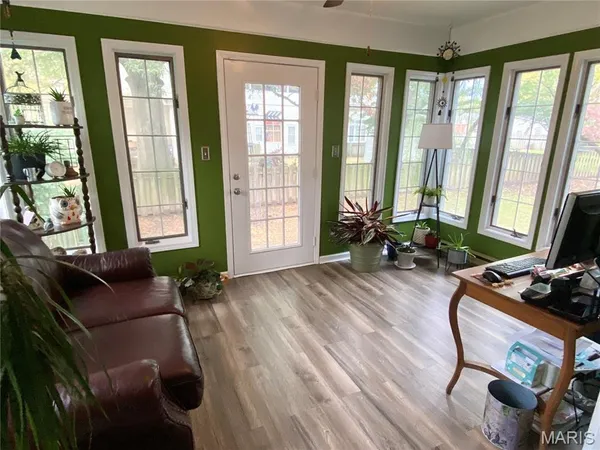 $222,500 | 504 East Cypress Street, Charleston, MO 63834