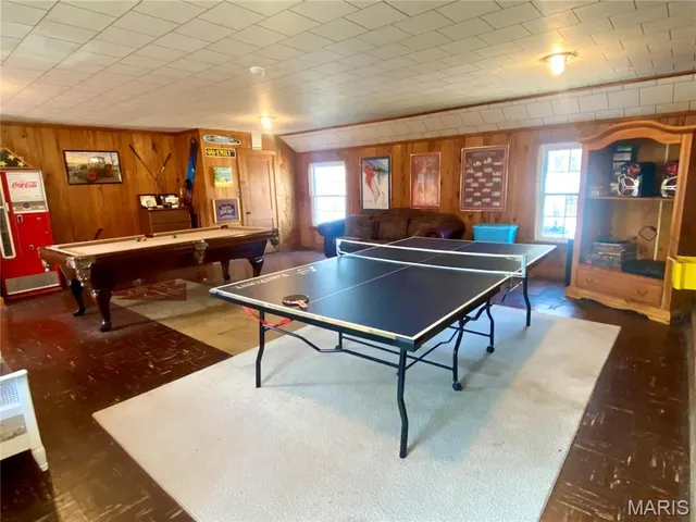 $229,900 | 504 East Cypress Street, Charleston, MO 63834