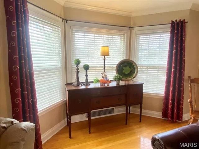 $229,900 | 504 East Cypress Street, Charleston, MO 63834