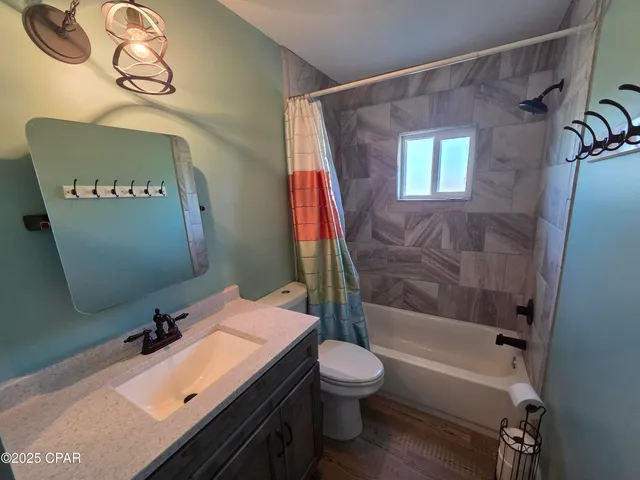 $2,200 | 5253 Collins Drive, Panama City, FL 32404