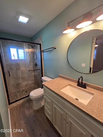 $2,200 | 5253 Collins Drive, Panama City, FL 32404