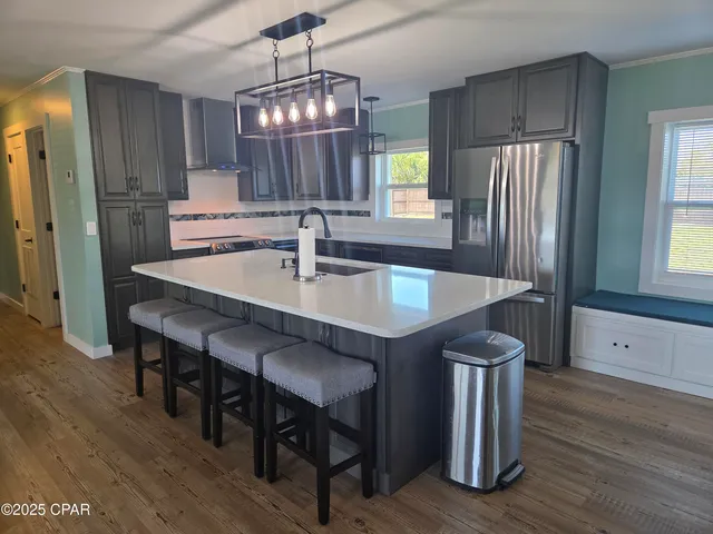 $2,200 | 5253 Collins Drive, Panama City, FL 32404