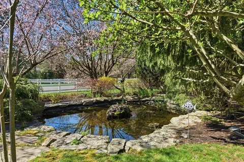 $2,225,000 | 12 Beatty Lane, Easton, MA 02375