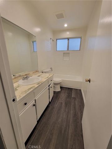 $2,500 | 525 Fischer Street, Unit 2, Glendale, CA 91205