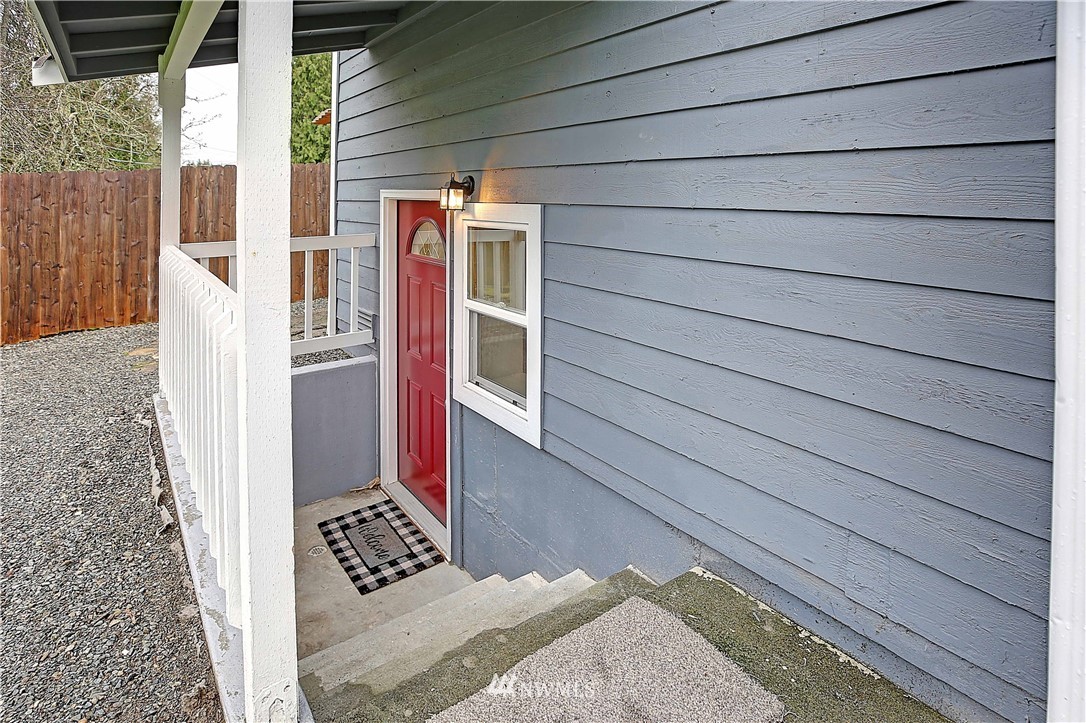 609 213th Street Southwest Bothell, WA 98021 - Photo 17 of 31