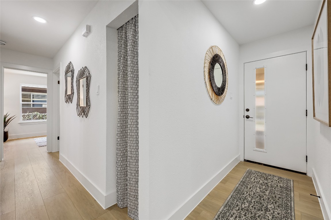 12208 Double Tree Lane Austin, TX 78750 - Photo 5 of 35 a view of bathroom with a shower and mirror