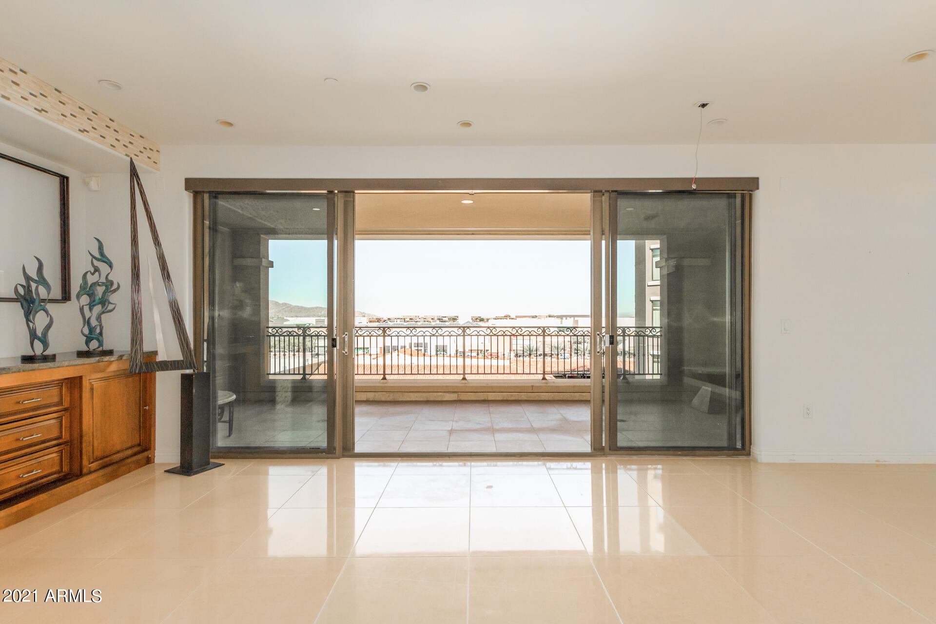 7175 East Camelback Road, Unit 707 Scottsdale, AZ 85251 - Photo 6 of 31 a living room with hardwood floor and furniture