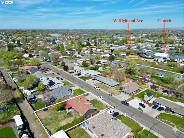 $345,000 | 825 West Division Avenue, Hermiston, OR 97838
