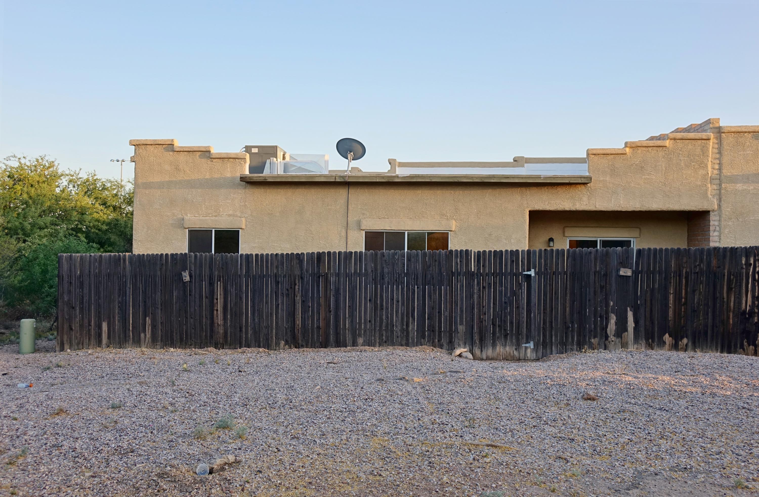 3534 South Mission Road, Unit 4 Tucson, AZ 85713 - Photo 5 of 26