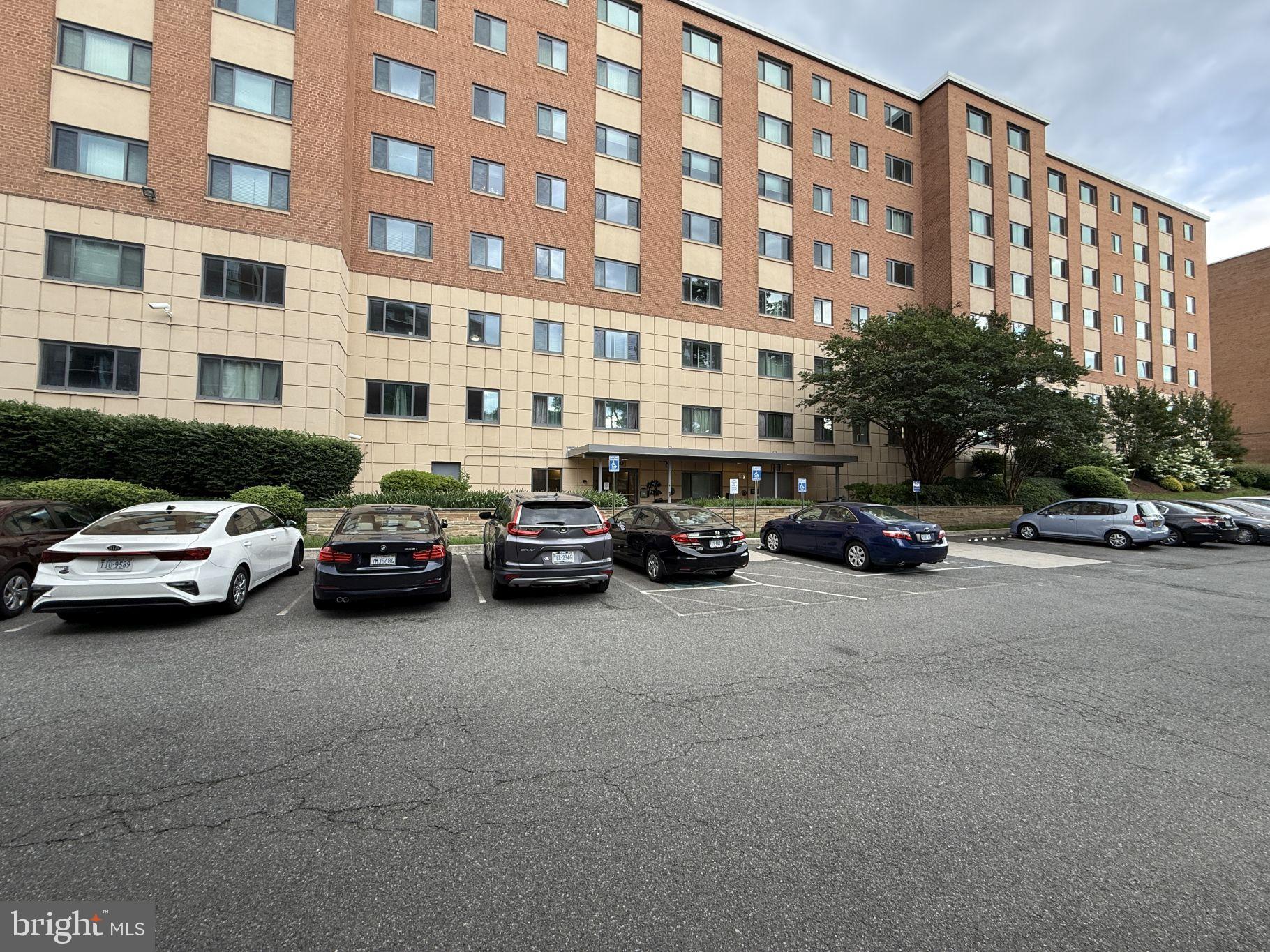 1200 South Arlington Ridge Road, Unit 407 Arlington, VA 22202 - Photo 21 of 24