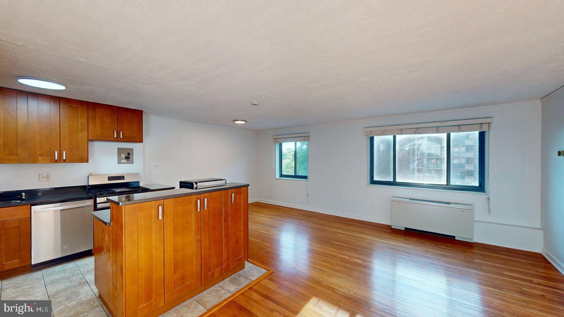 1200 South Arlington Ridge Road, Unit 407 Arlington, VA 22202 - Photo 3 of 24