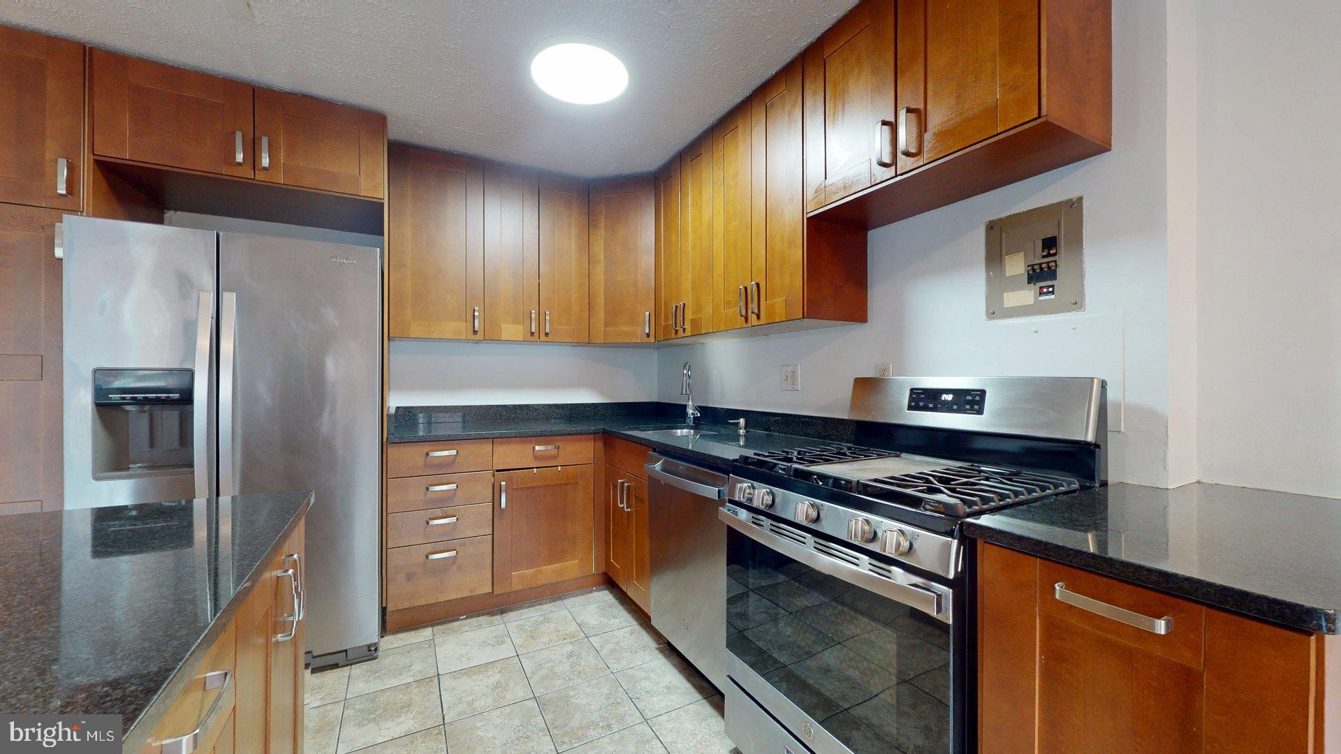 1200 South Arlington Ridge Road, Unit 407 Arlington, VA 22202 - Photo 5 of 24