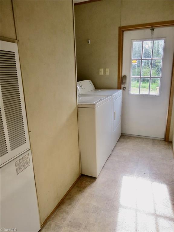 594 Butler Lake Road Reidsville, NC 27320 - Photo 12 of 22 Gallery Image 12