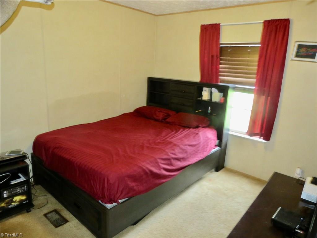 594 Butler Lake Road Reidsville, NC 27320 - Photo 9 of 22 Gallery Image 9
