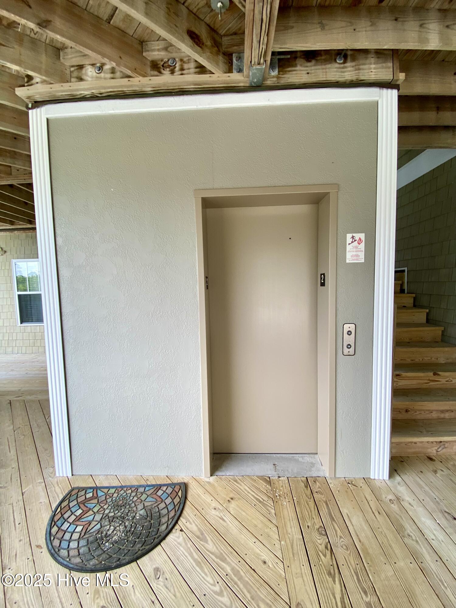 100 Lighthouse Lane, Unit B2 Cedar Point, NC 28584 - Photo 4 of 16 IMG_0148