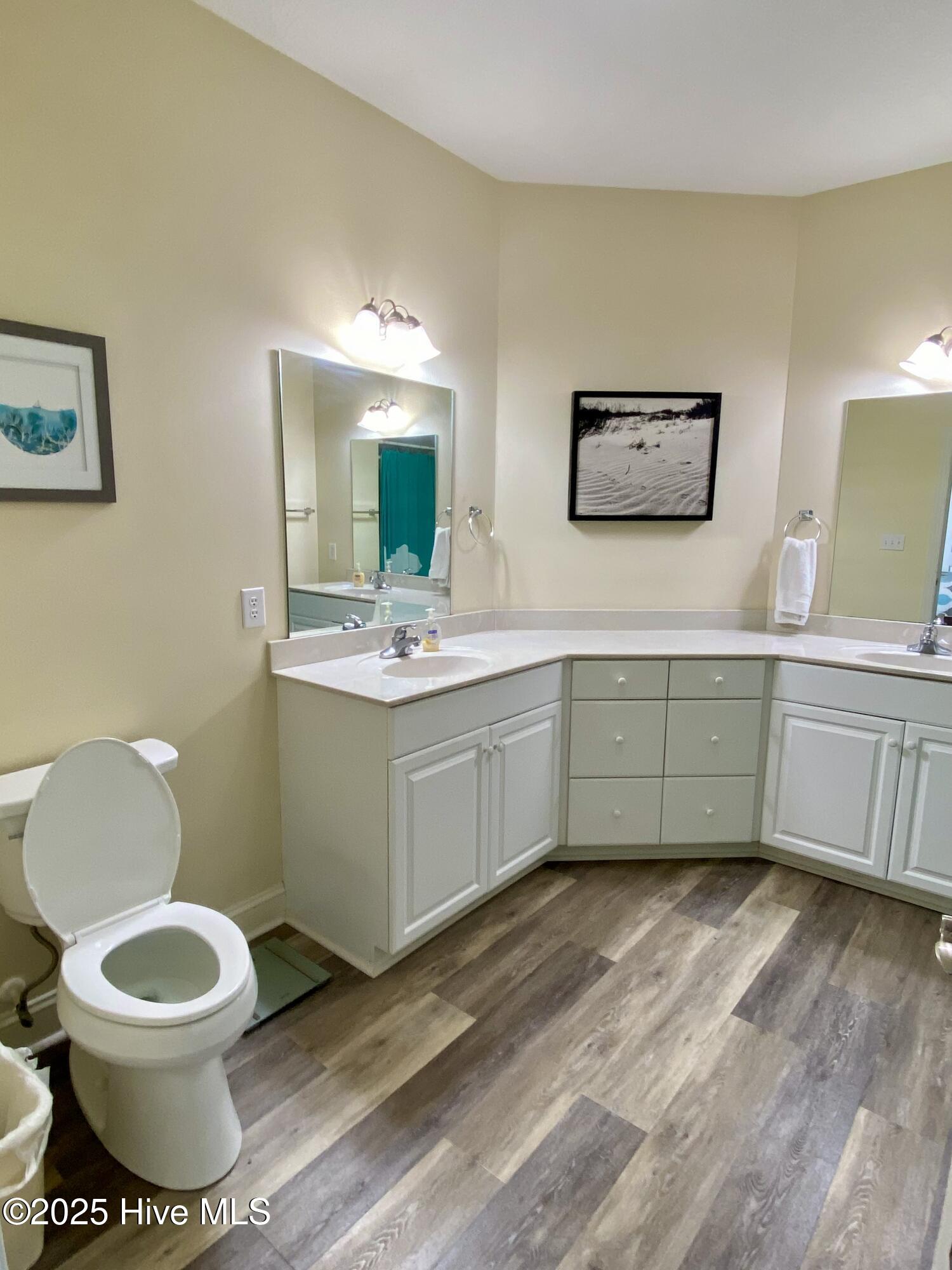 100 Lighthouse Lane, Unit B2 Cedar Point, NC 28584 - Photo 8 of 16 IMG_0152