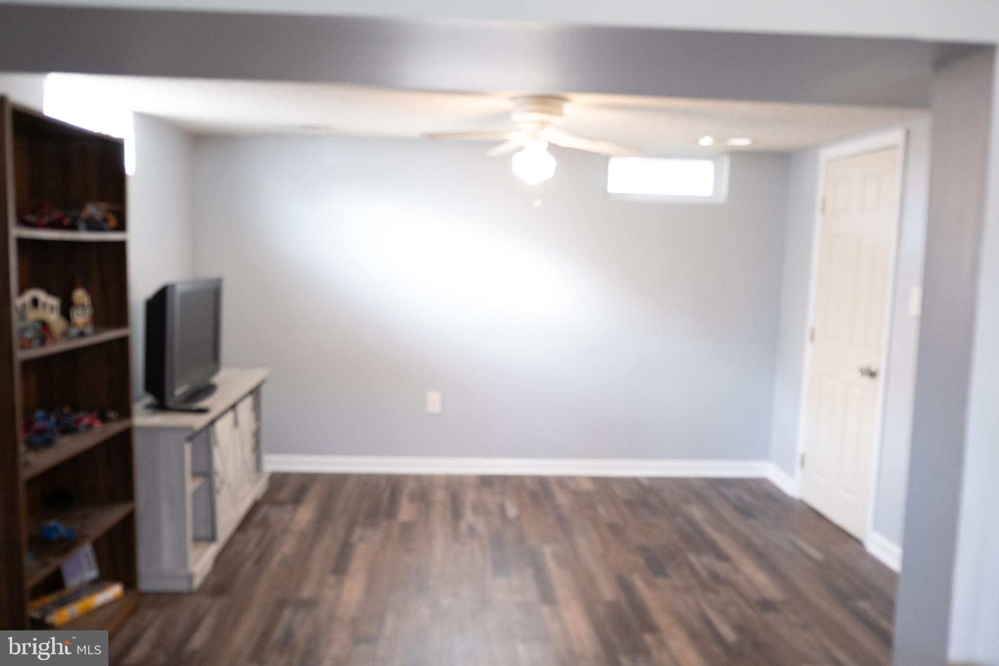 137 Kelly Driver Road Clementon, NJ 08021 - Photo 3 of 16 wooden floor in an empty room