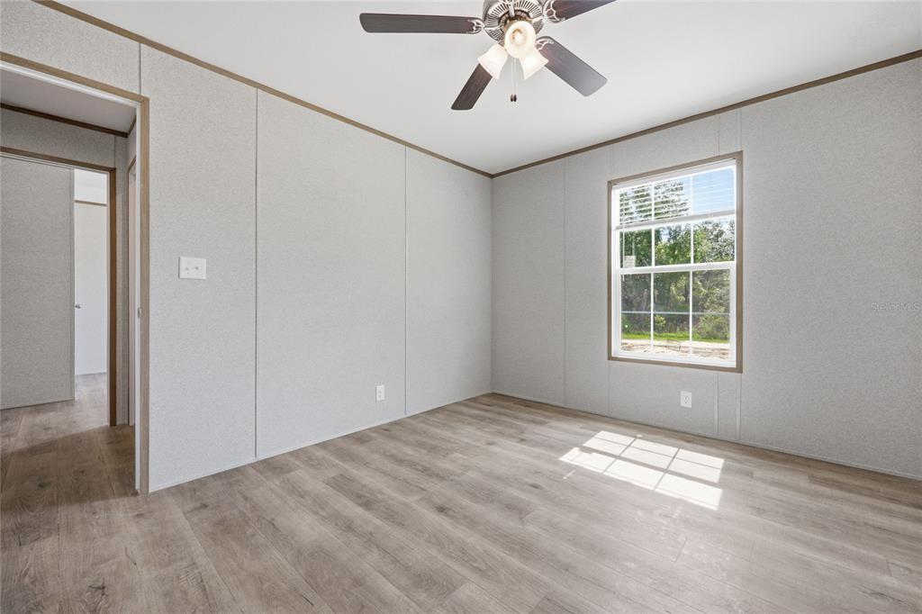 150 19th Street Interlachen, FL 32148 - Photo 24 of 30 a view of empty room with windows