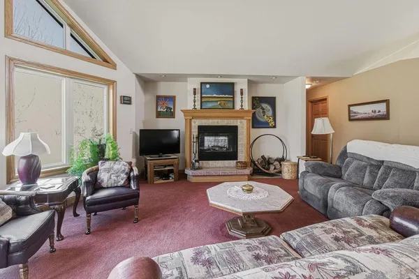 $650,000 | 2302 Ann Street, West Fargo, ND 58078