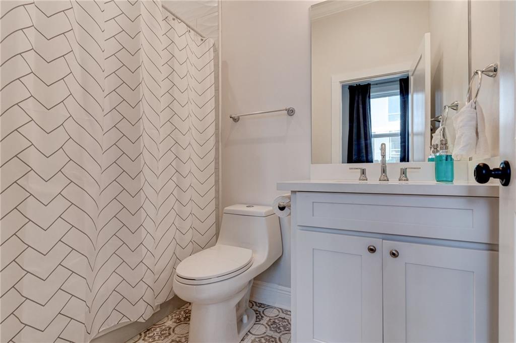 528 South Rocheblave Street New Orleans, LA 70119 - Photo 16 of 22