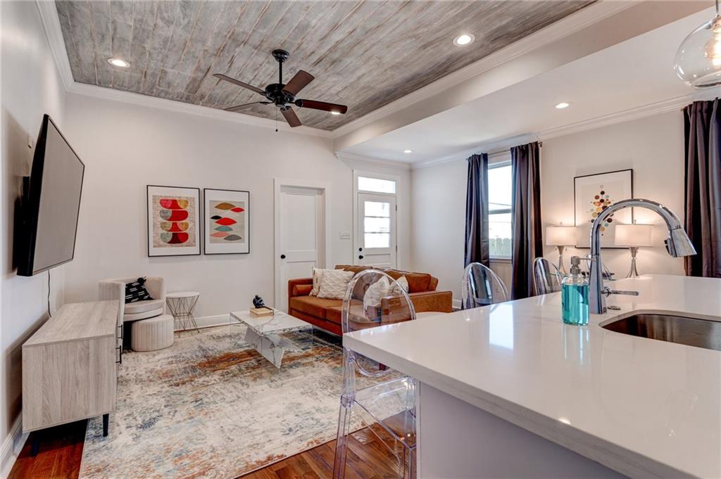 528 South Rocheblave Street New Orleans, LA 70119 - Photo 9 of 22