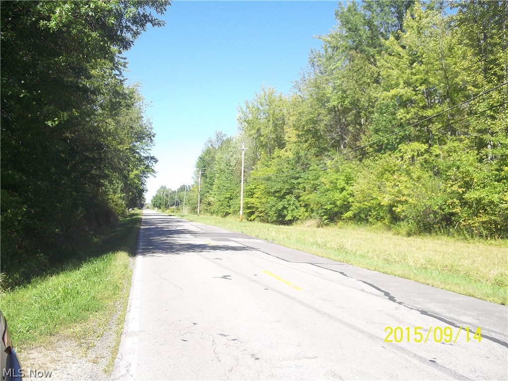2216 North County Line Road Geneva, OH 44041 - Photo 5 of 5