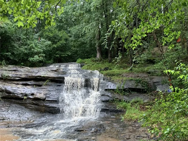 $1,175,000 | 120 Edgewater Drive, Fair Play, SC 29643