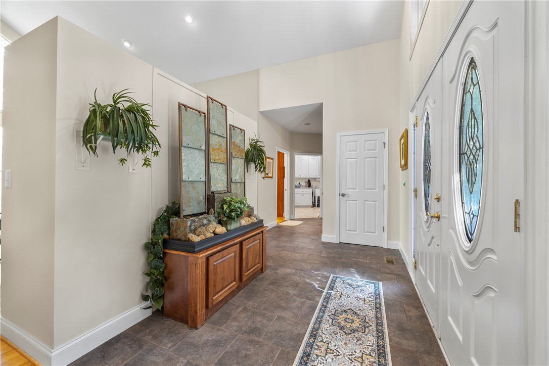 120 Edgewater Drive Fair Play, SC 29643 - Photo 17 of 50 entrance/foyer area