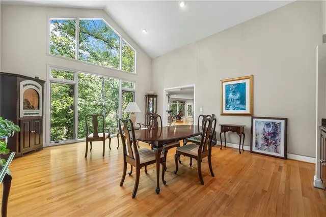 $1,175,000 | 120 Edgewater Drive, Fair Play, SC 29643