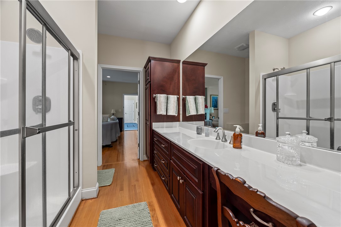 120 Edgewater Drive Fair Play, SC 29643 - Photo 24 of 50 suite 1 bathroom