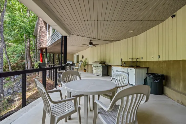 $1,165,000 | 120 Edgewater Drive, Fair Play, SC 29643