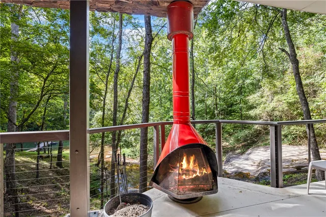 $1,175,000 | 120 Edgewater Drive, Fair Play, SC 29643